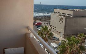 Riazor, El Medano Beach